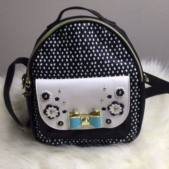 Betsey Johnson backpack - Picture 4 of 7